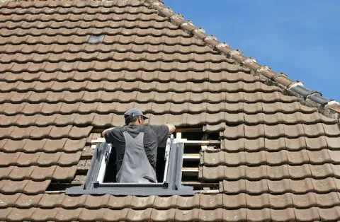 Pose de velux - La Baussaine